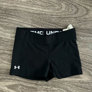 Black Under Armour spandex shorts